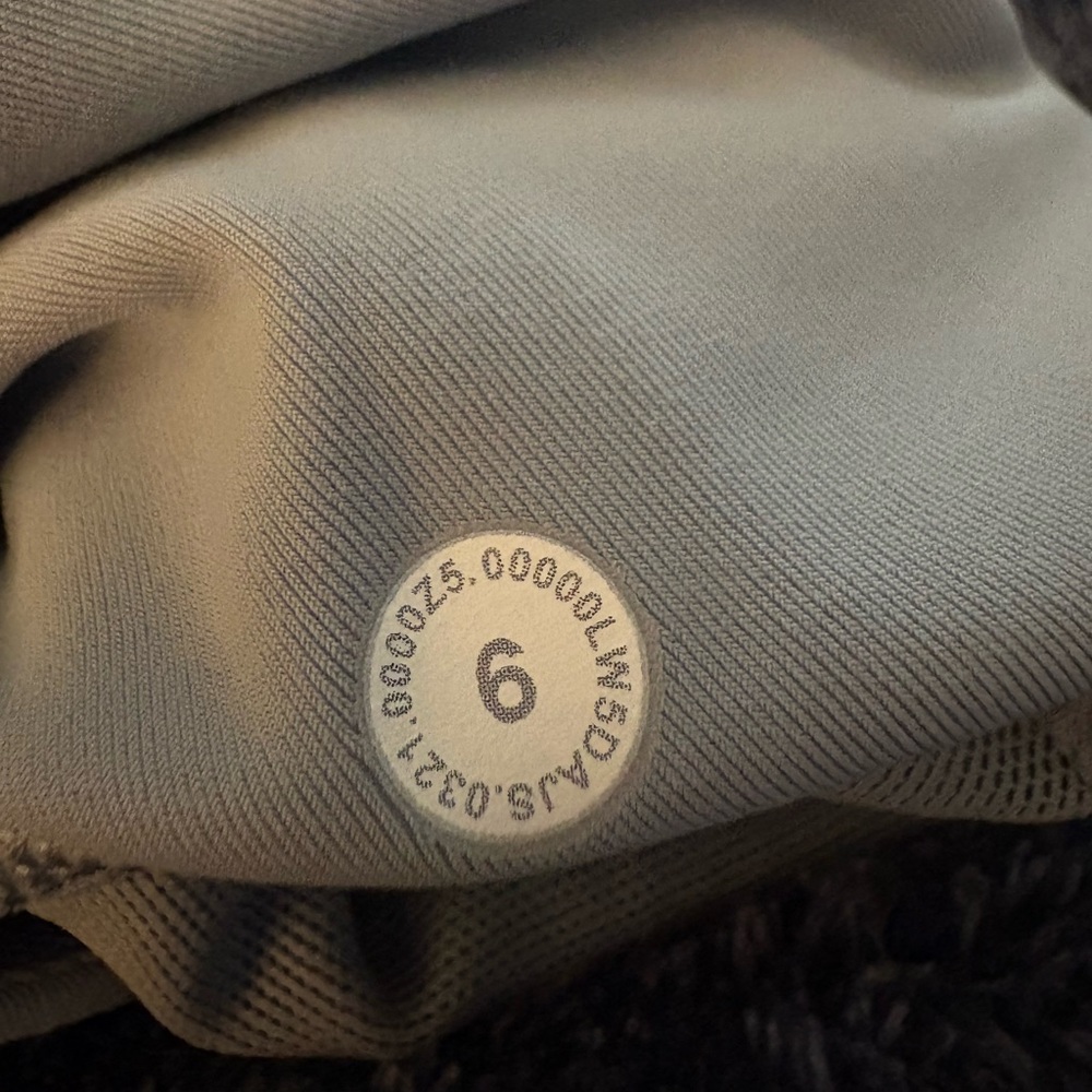 Lululemon Power Thru High Rise Tight 25” - Picture 6 of 7